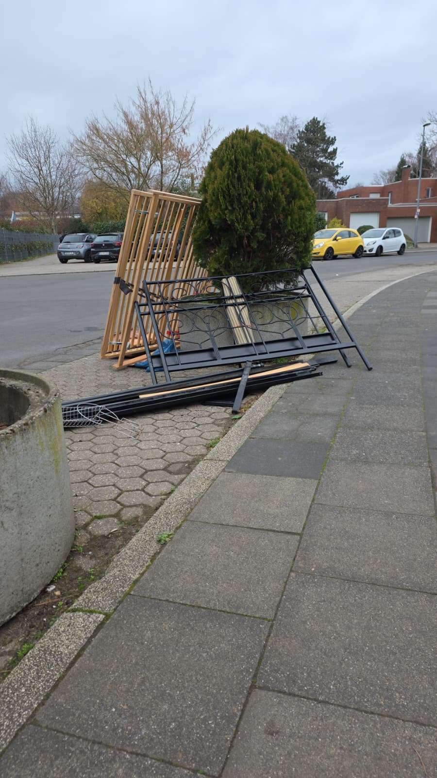 Bild zu gemeldetem Anliegen vom *2025-12-19 12:29:16