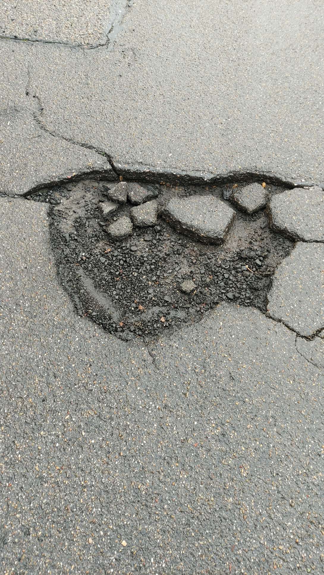 Bild zu gemeldetem Anliegen vom *2025-12-10 12:38:42