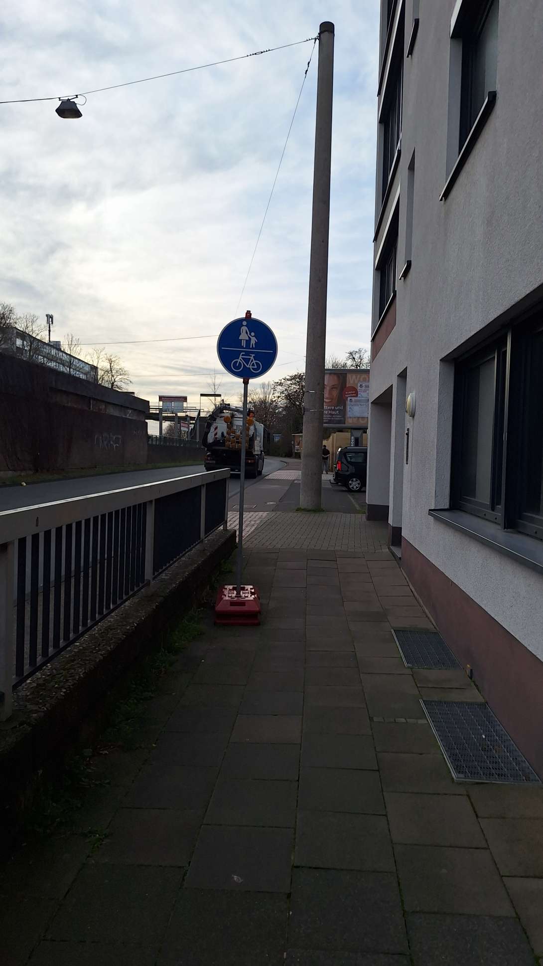 Bild zu gemeldetem Anliegen vom *2025-12-16 15:34:01