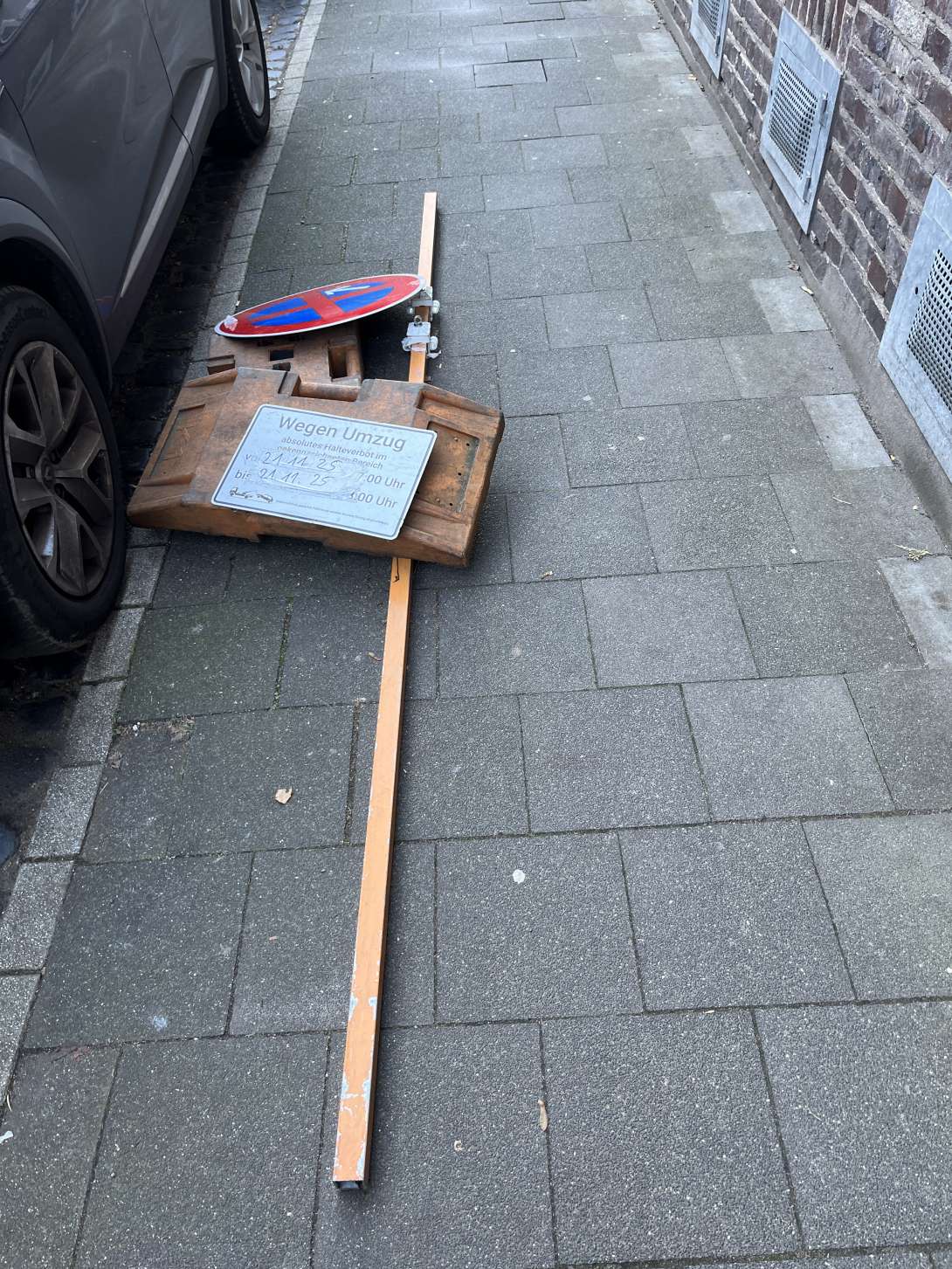 Bild zu gemeldetem Anliegen vom *2025-12-24 12:29:53