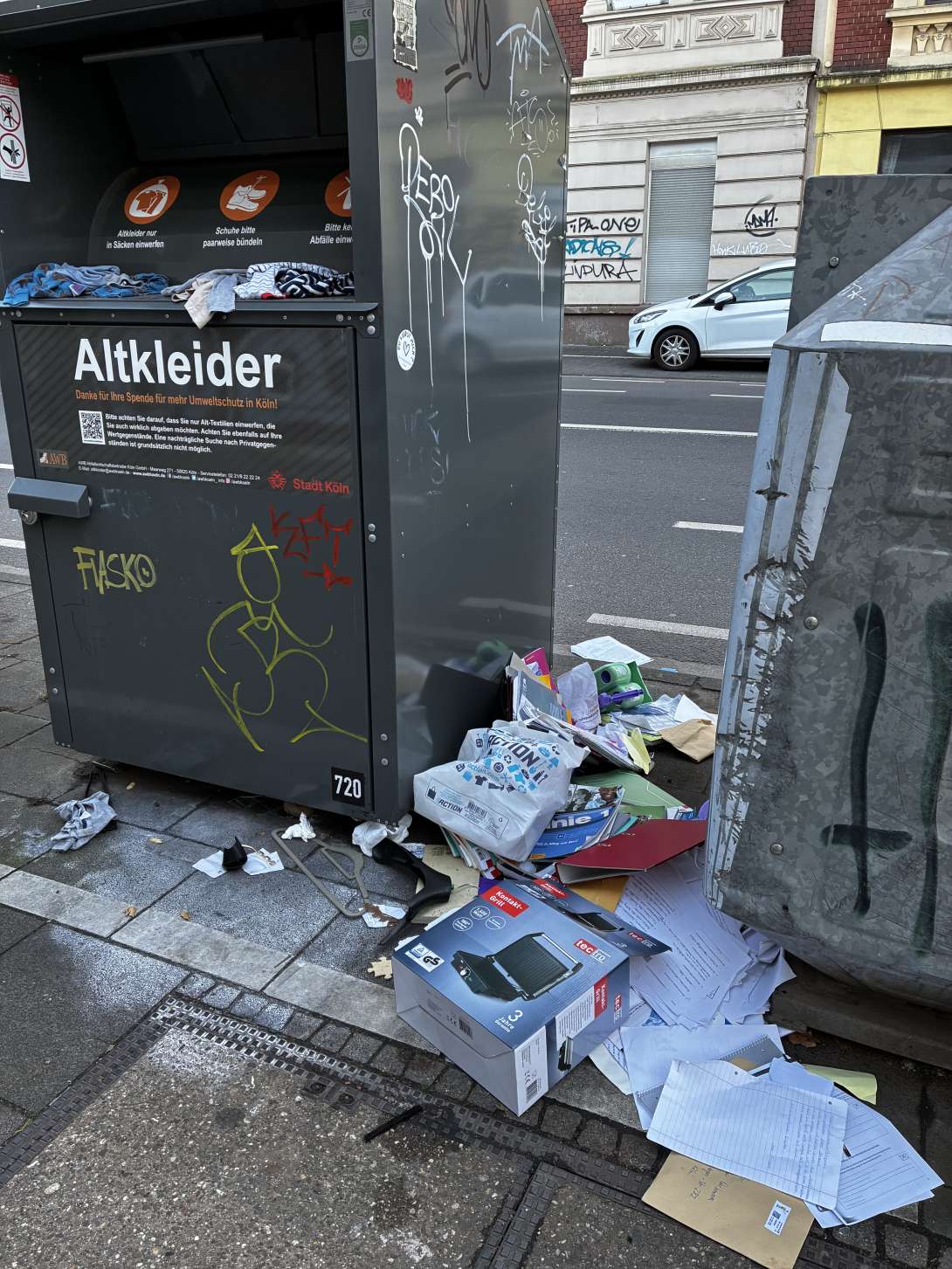 Bild zu gemeldetem Anliegen vom *2025-12-14 15:05:14