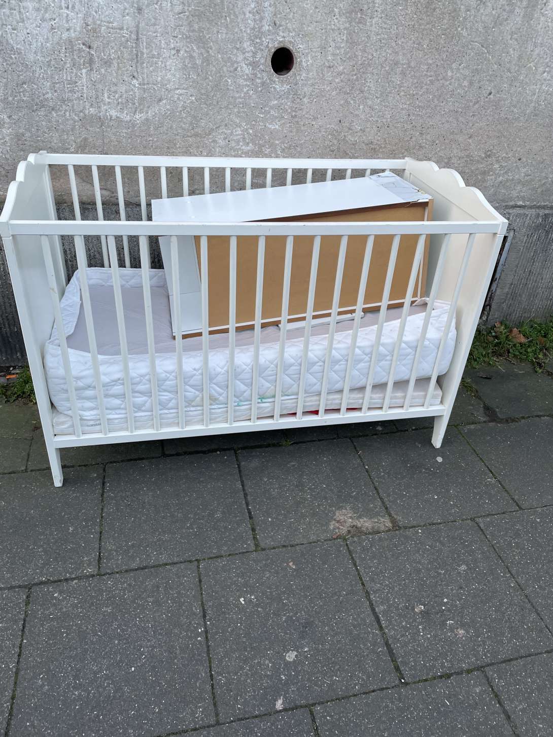 Bild zu gemeldetem Anliegen vom *2025-12-16 12:36:34