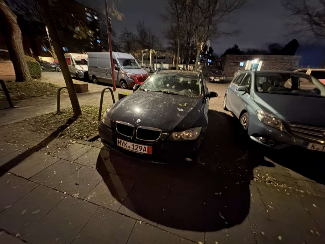 Bild zu gemeldetem Anliegen vom *2025-12-23 21:30:53