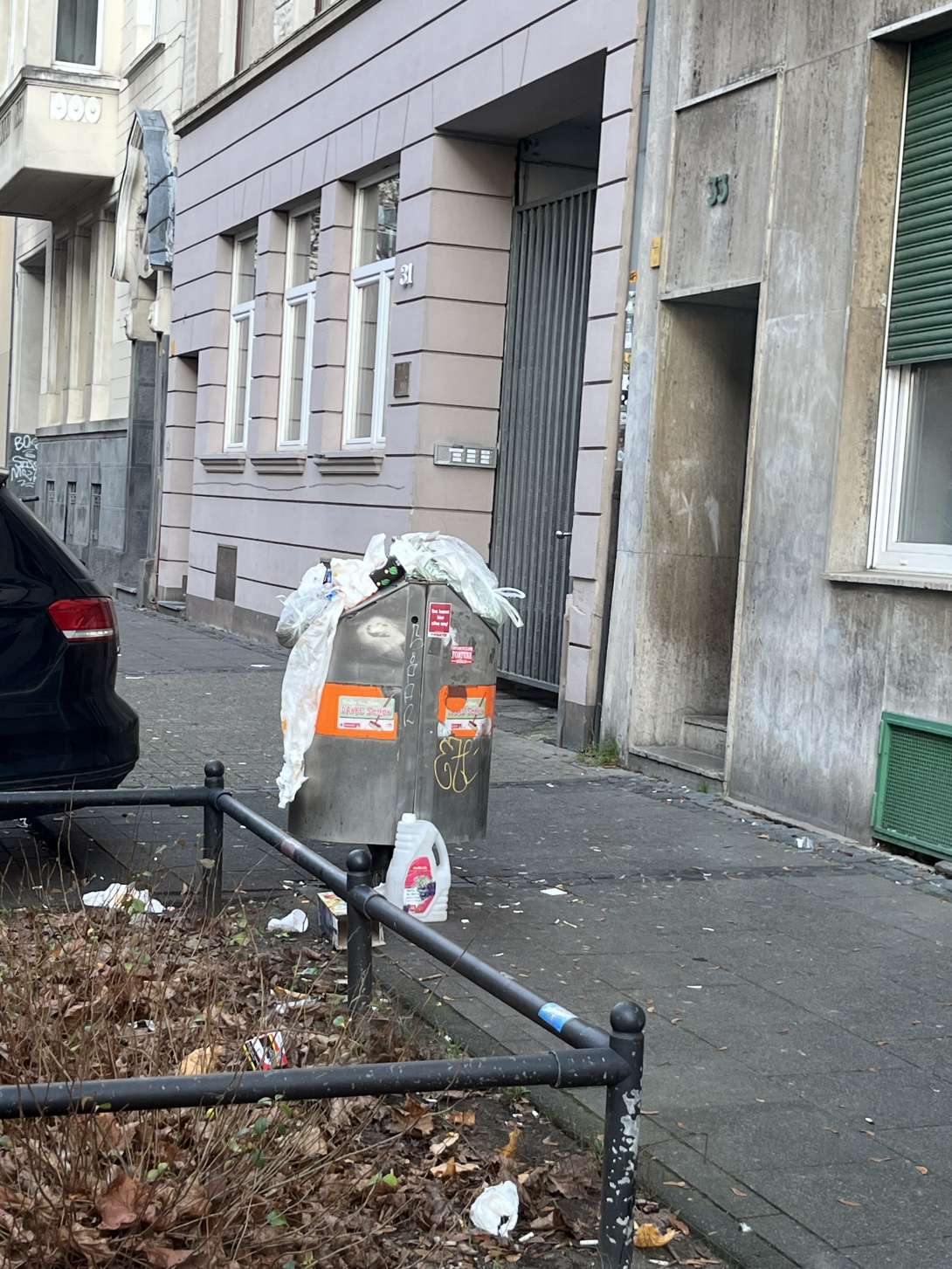 Bild zu gemeldetem Anliegen vom *2025-12-27 11:13:36