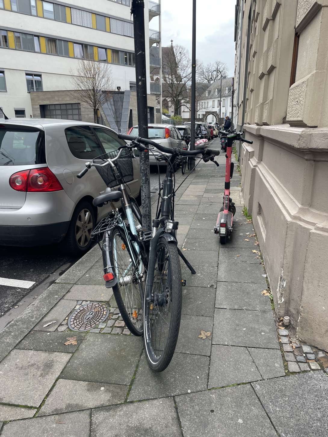 Bild zu gemeldetem Anliegen vom *2025-12-03 09:34:49