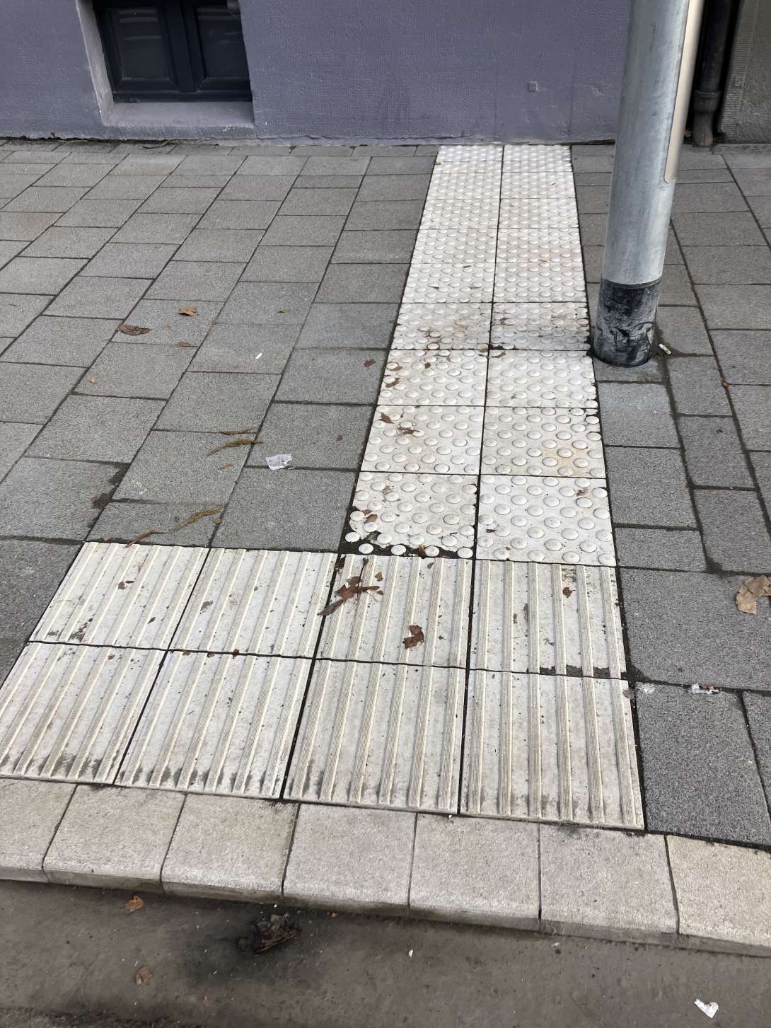 Bild zu gemeldetem Anliegen vom *2025-12-14 15:27:59