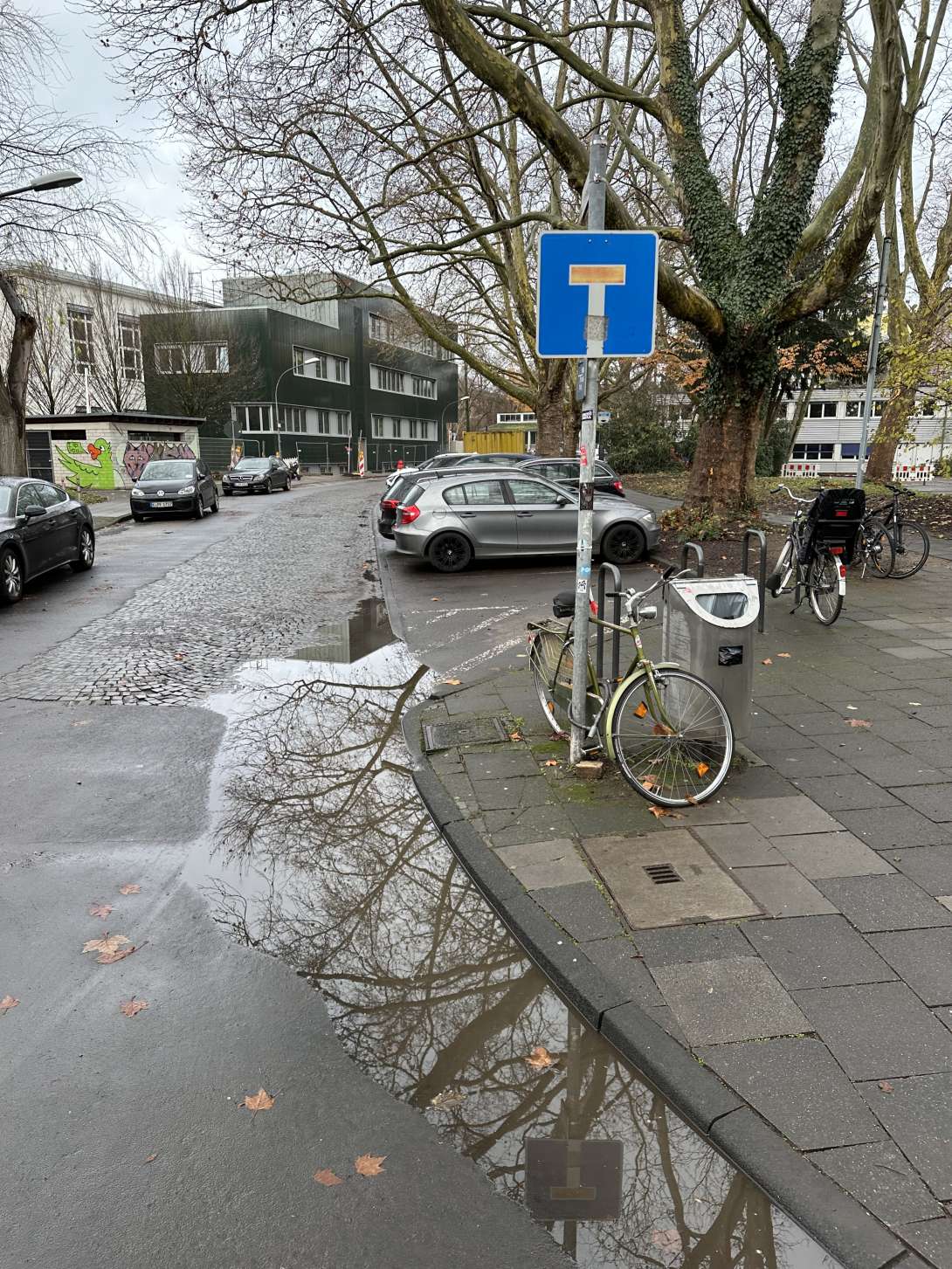 Bild zu gemeldetem Anliegen vom *2025-12-08 20:41:04