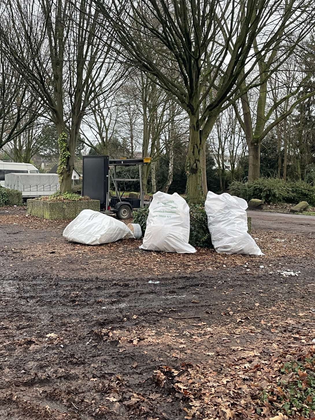 Bild zu gemeldetem Anliegen vom *2025-12-17 14:22:20