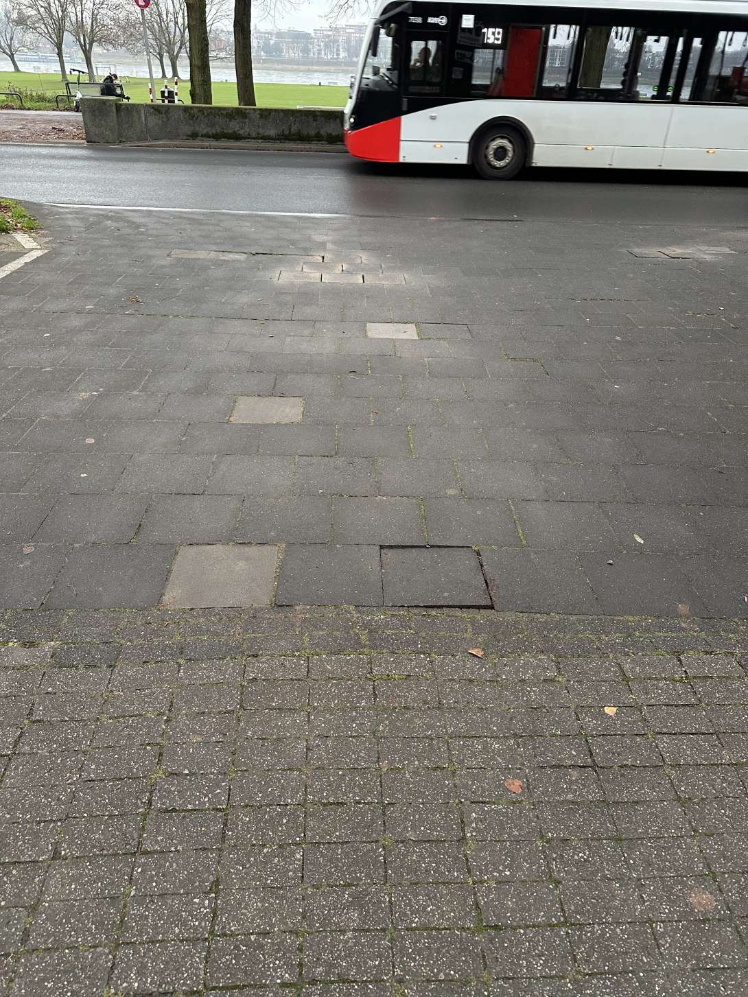 Bild zu gemeldetem Anliegen vom *2025-12-05 12:28:53