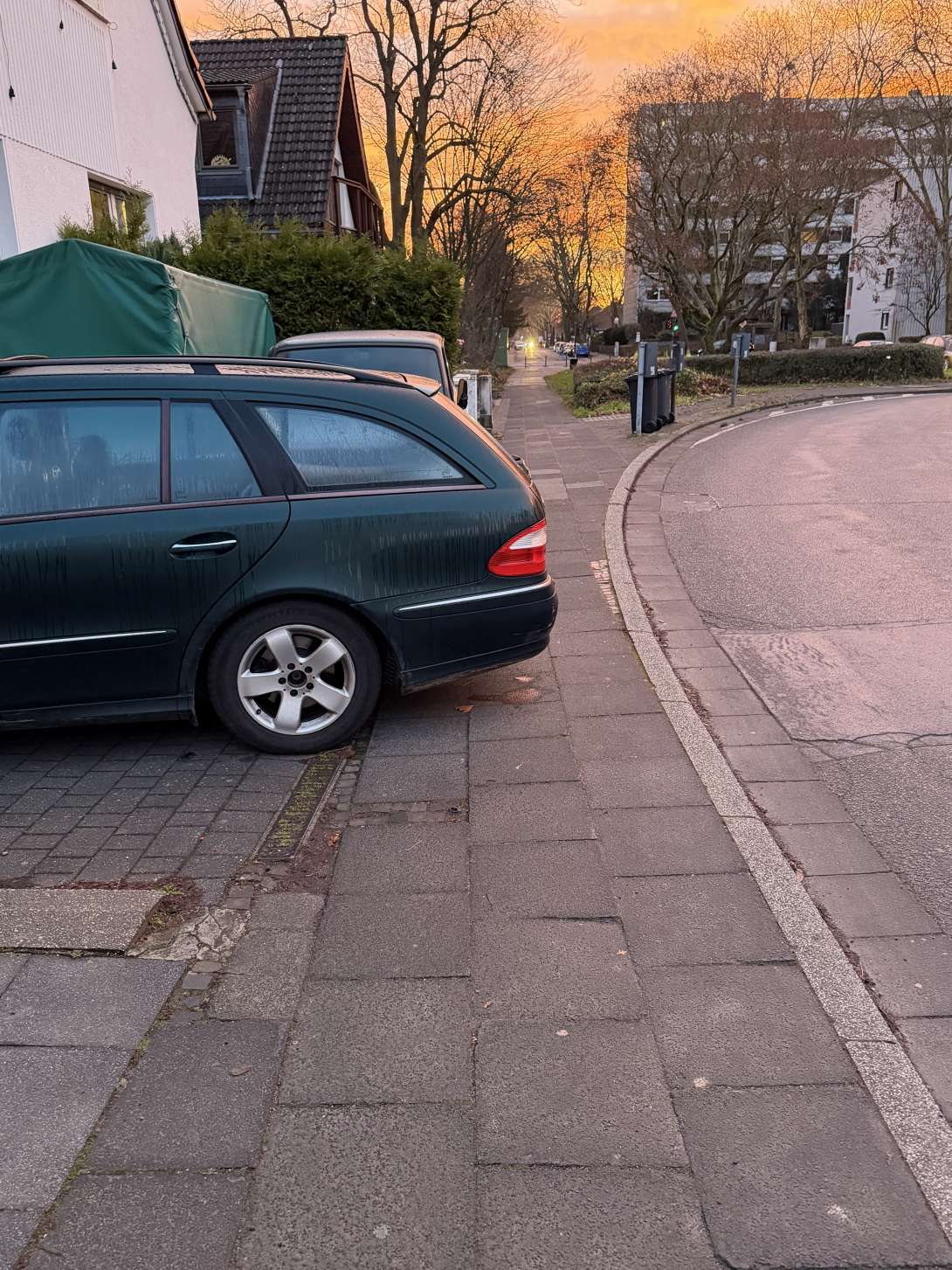 Bild zu gemeldetem Anliegen vom *2025-12-18 06:27:34