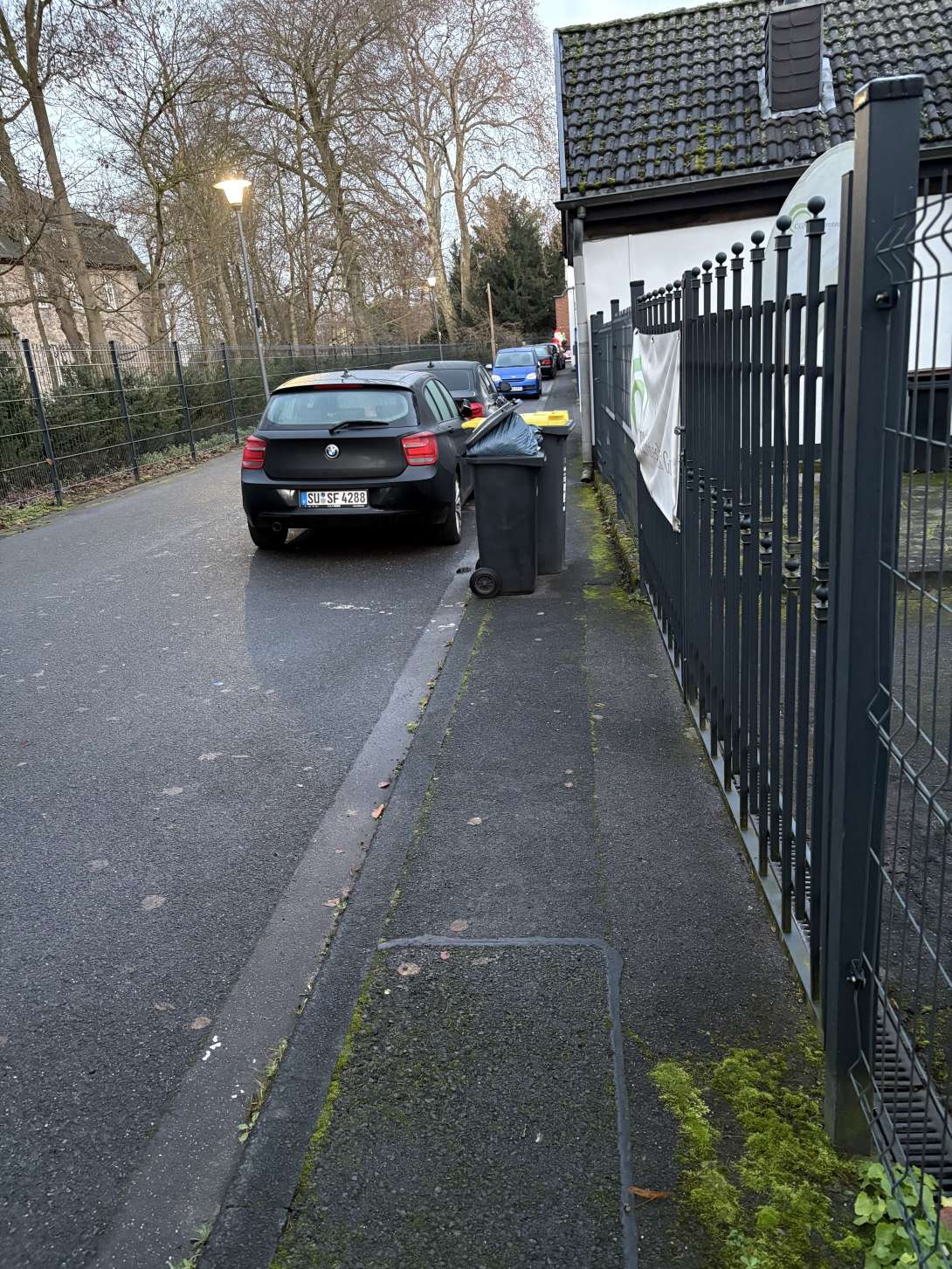 Bild zu gemeldetem Anliegen vom *2025-12-11 10:20:49