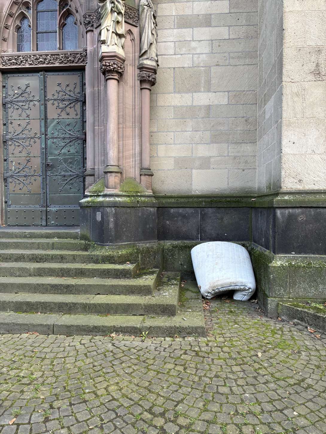 Bild zu gemeldetem Anliegen vom *2025-12-18 14:22:15