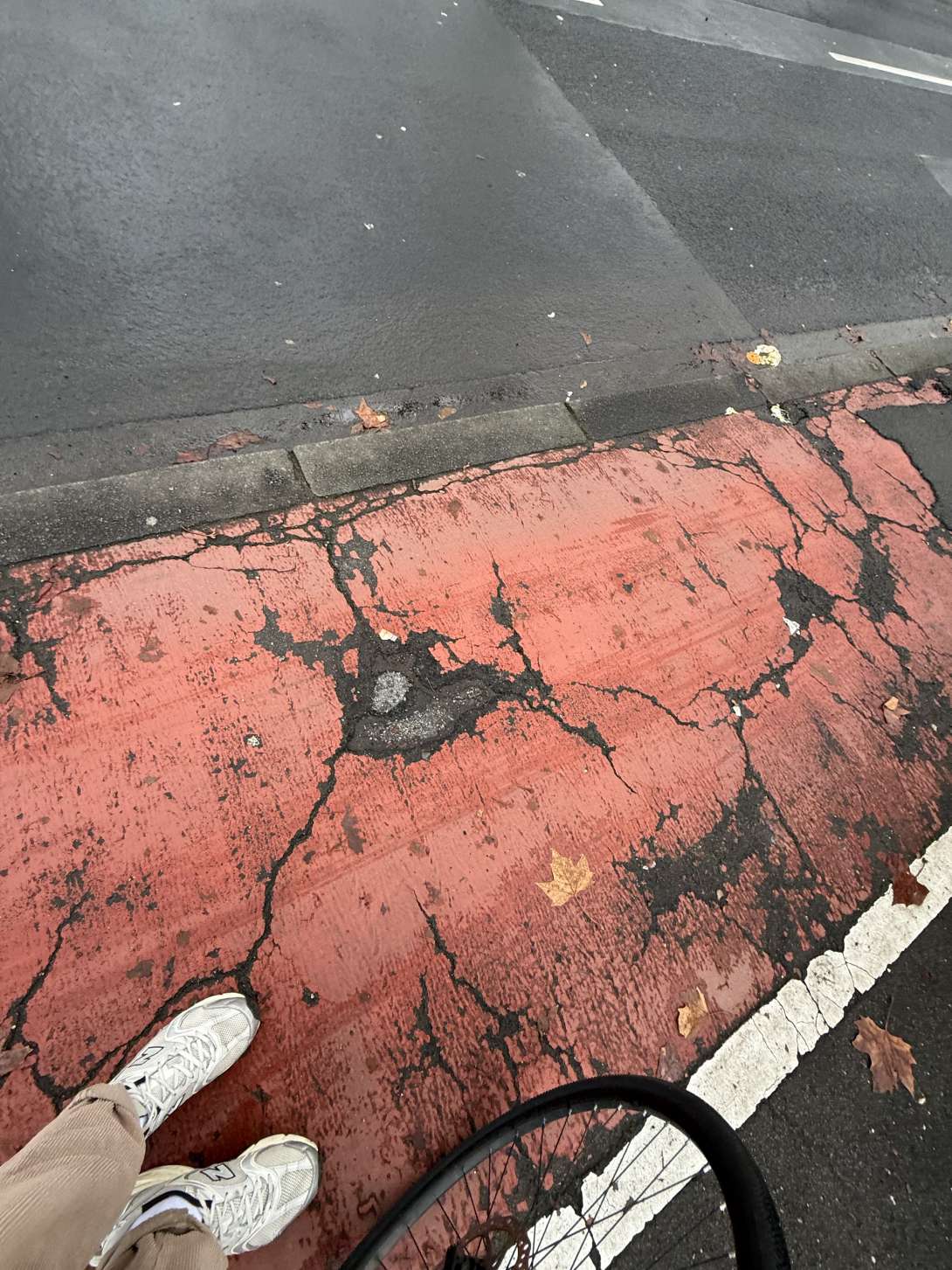 Bild zu gemeldetem Anliegen vom *2025-12-08 14:51:21