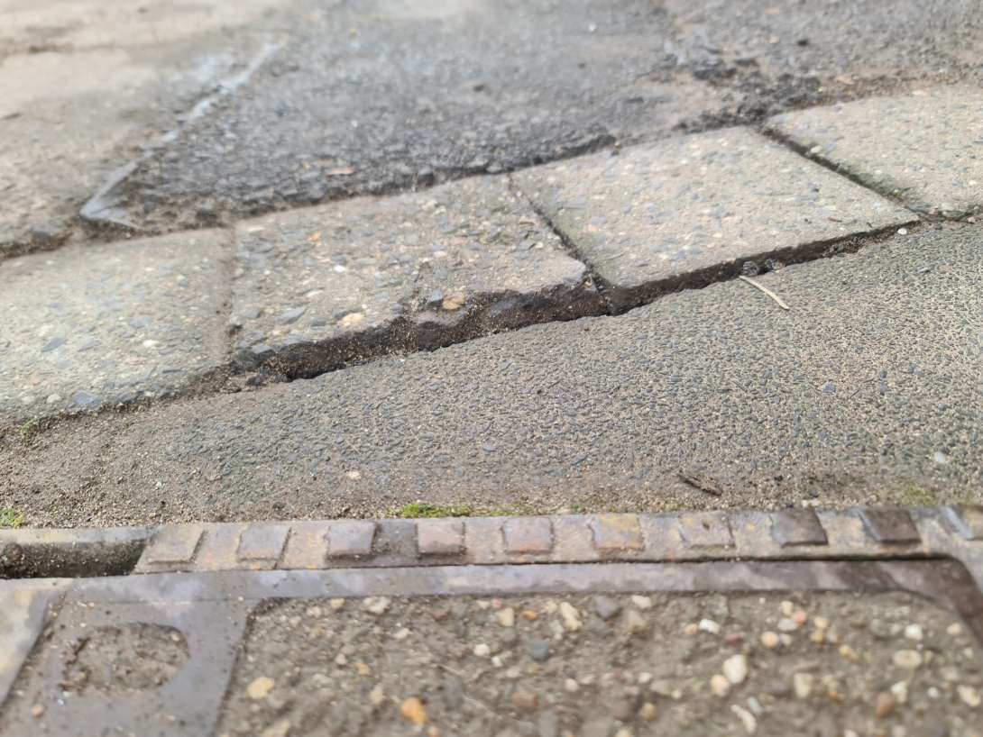 Bild zu gemeldetem Anliegen vom *2025-12-30 12:32:48