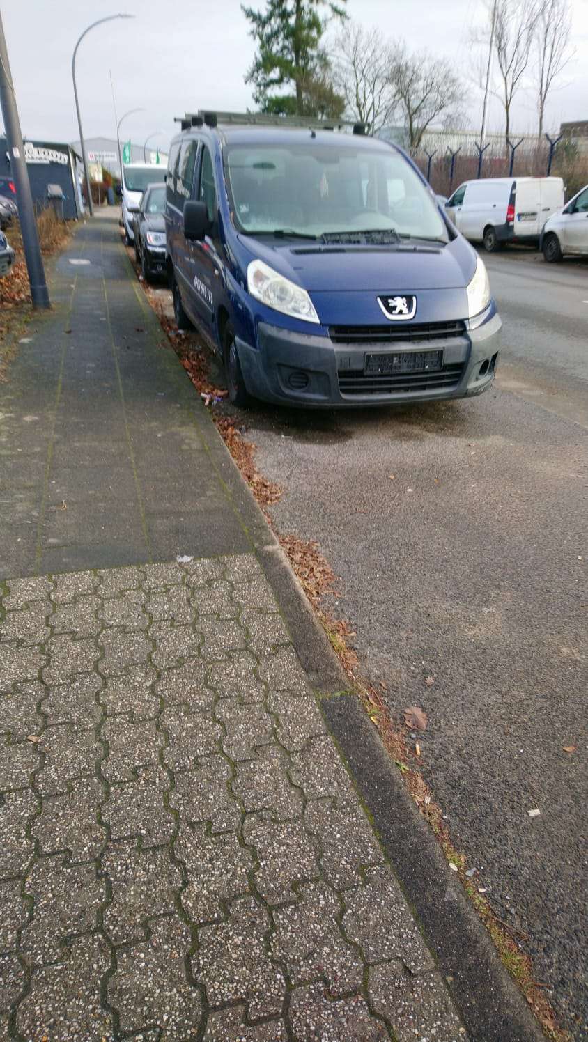 Bild zu gemeldetem Anliegen vom *2025-12-13 06:33:55