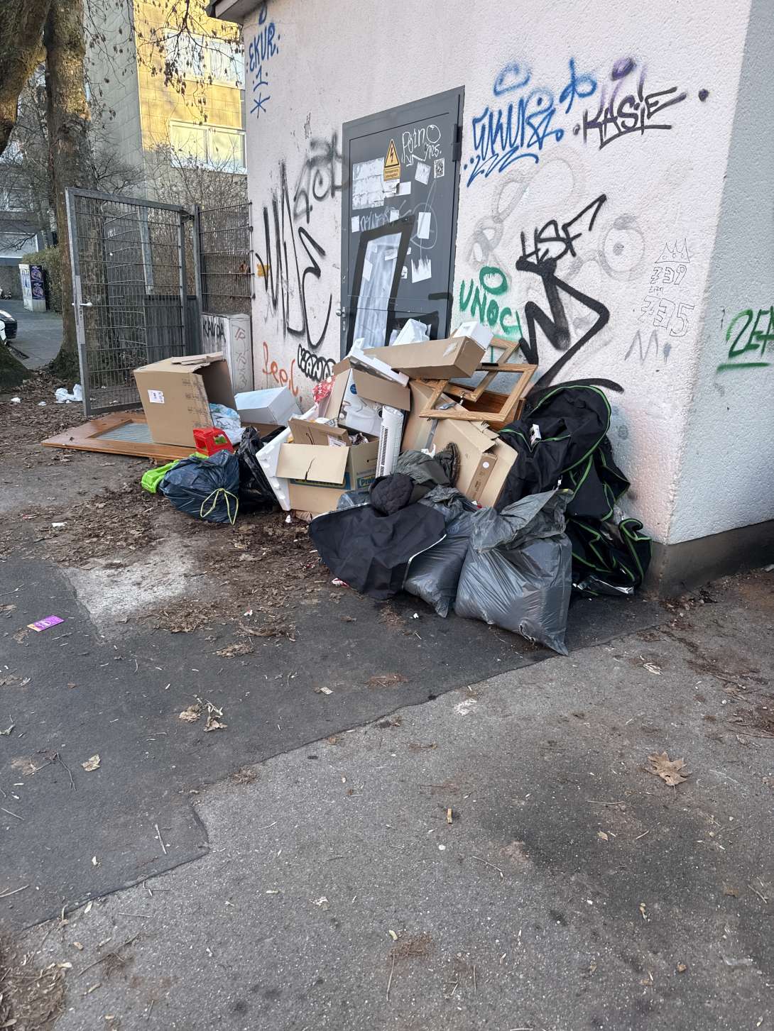 Bild zu gemeldetem Anliegen vom *2025-12-28 14:59:21