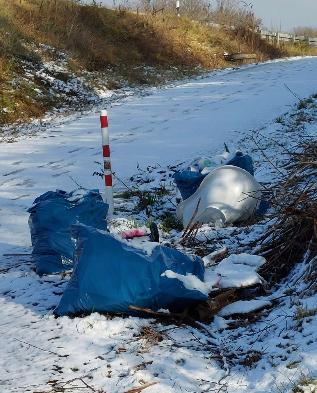 Bild zu gemeldetem Anliegen vom *2026-01-05 11:06:34