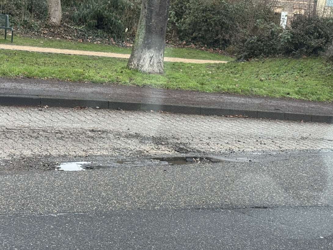 Bild zu gemeldetem Anliegen vom *2026-01-15 22:07:30