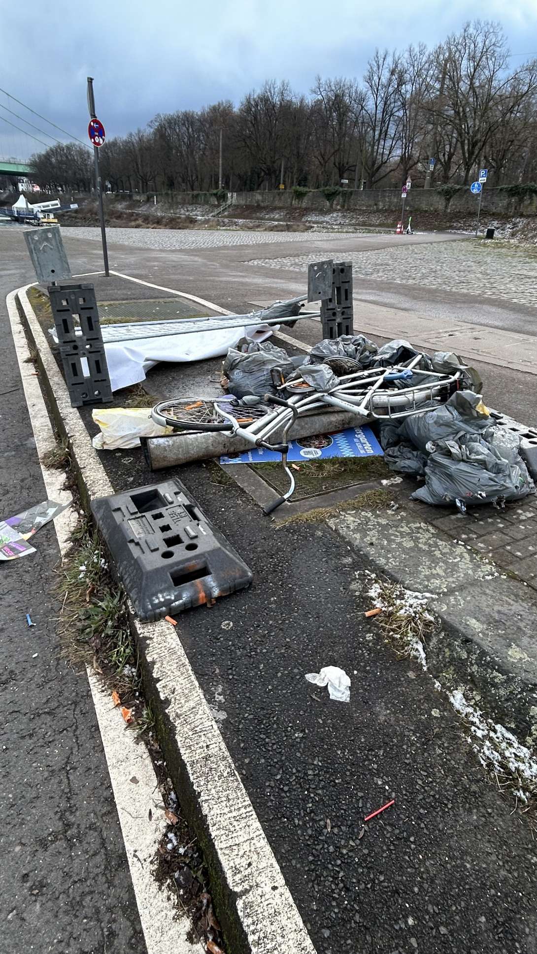 Bild zu gemeldetem Anliegen vom *2026-01-03 13:30:29