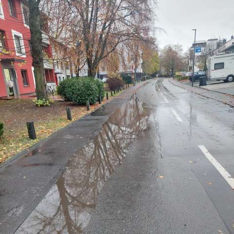 Zwischen Breslauer Straße. 20 und 22