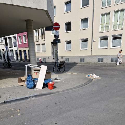 Bild zu gemeldetem Anliegen vom *2025-08-14 09:28:23