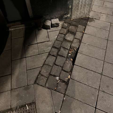 Bild zu gemeldetem Anliegen vom *2025-09-19 03:27:25