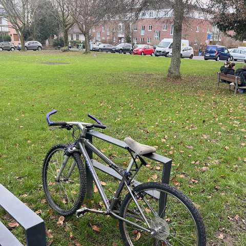 Bild zu gemeldetem Anliegen vom *2025-12-16 21:27:25