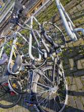 Bild zu gemeldetem Anliegen vom  25.03.2024 bezüglich eines Schrottfahrrades*2024-03-25 06:27:47