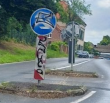 Bild zu gemeldetem Anliegen vom *2025-06-23 14:55:18