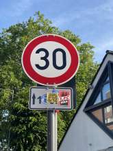 Bild zu gemeldetem Anliegen vom *2025-06-13 14:15:34