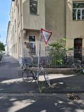 Bild zu gemeldetem Anliegen vom *2025-08-21 12:54:33