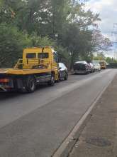 Mehrere Appschlepper und Anhänger parken und nehmen Anwohner Plätze wegBild zu gemeldetem Anliegen vom *2025-09-28 15:27:54