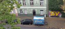 Herthastraße 41, 50969 Köln, Anhänger blockiert Parkplatz