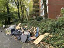 Bild Sperrmüll Alteburger Straße 290 zu gemeldetem Anliegen vom *2025-10-08 18:29:14