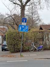 Bild zu gemeldetem Anliegen vom *2025-11-14 16:37:16