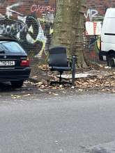 Bild zu gemeldetem Anliegen vom *2025-11-22 09:29:19