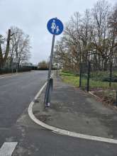 Bild zu gemeldetem Anliegen vom *2025-12-14 09:28:41