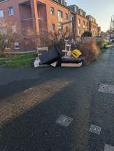 Bild zu gemeldetem Anliegen vom *2025-12-15 10:14:16