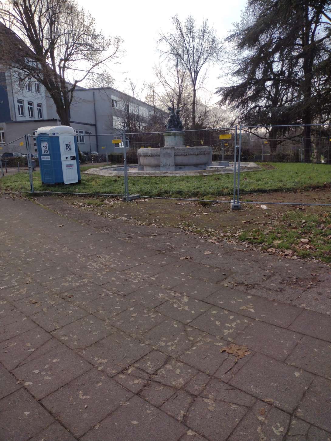 Bild zu gemeldetem Anliegen vom *2023-12-18 13:02:41