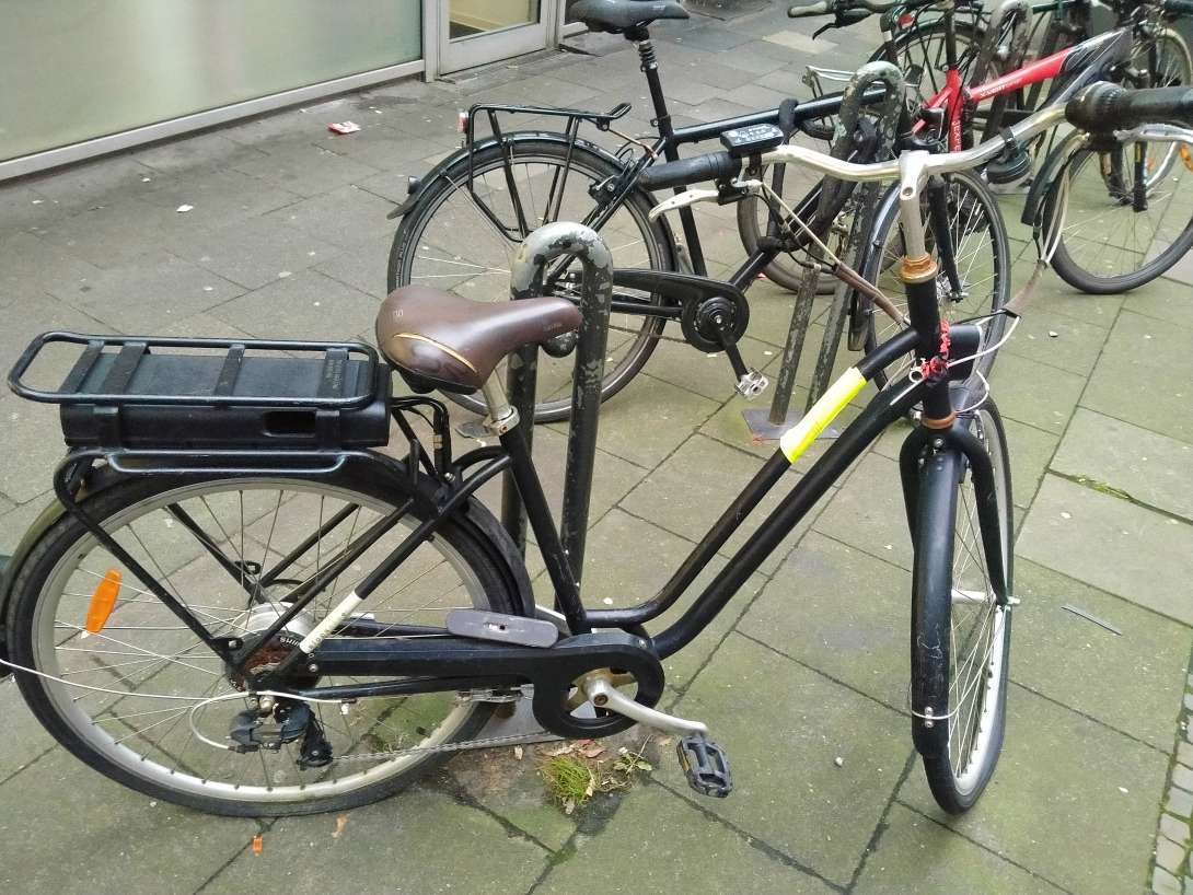 Bild zu gemeldetem Anliegen vom *2023-12-18 22:33:06