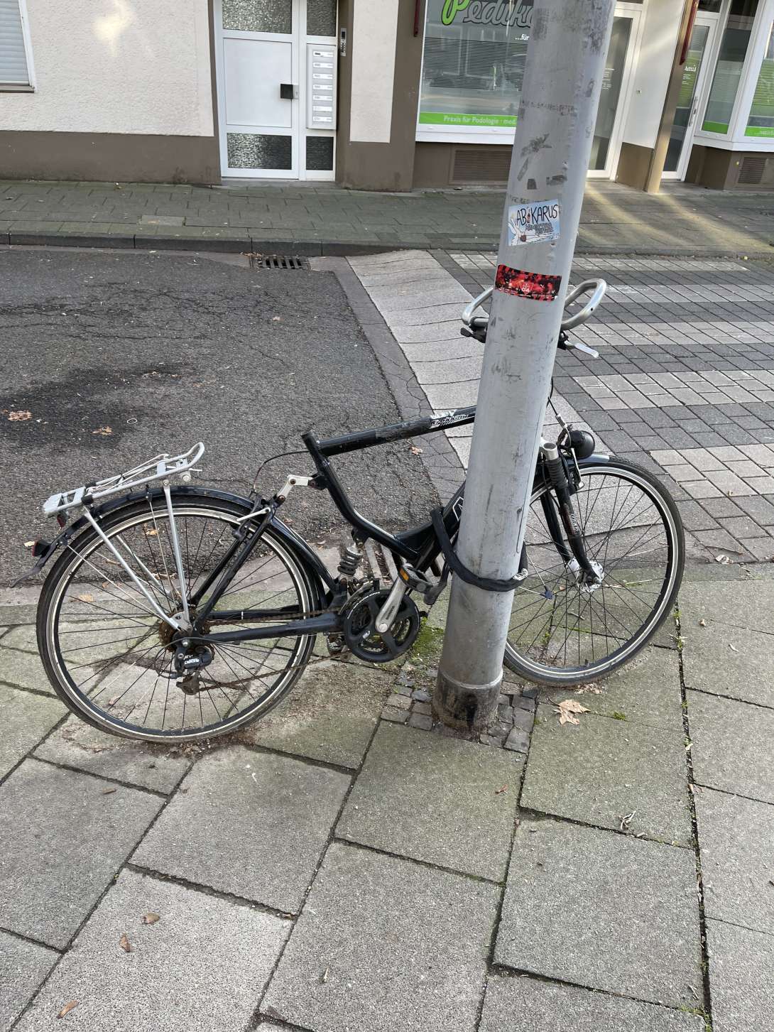 Bild zu gemeldetem Anliegen vom *2023-12-18 12:06:37