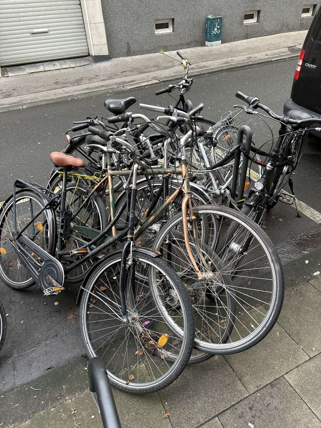 Bild zu gemeldetem Anliegen vom *2023-12-18 12:05:21