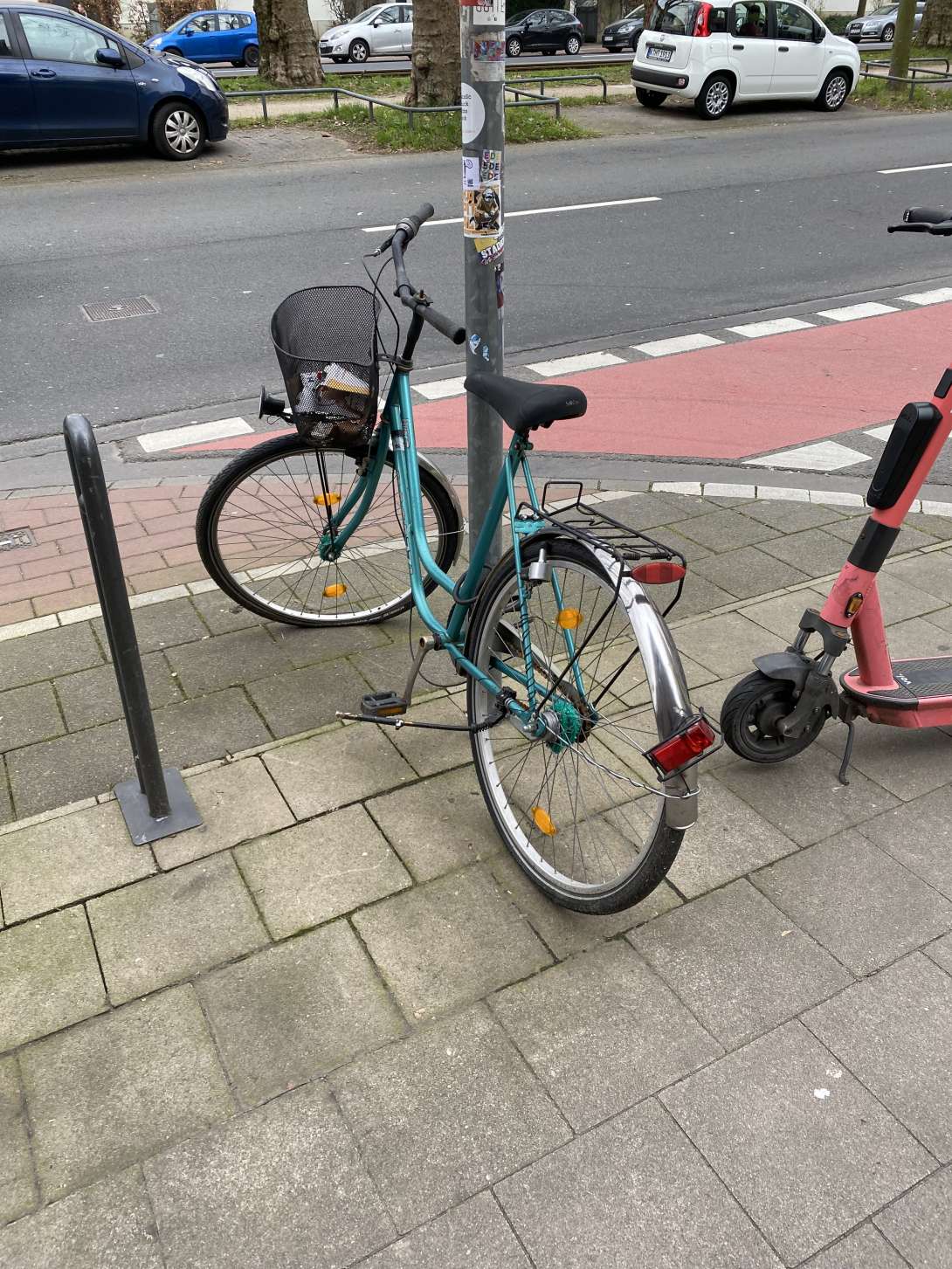 Bild zu gemeldetem Anliegen vom *2024-05-28 15:33:53