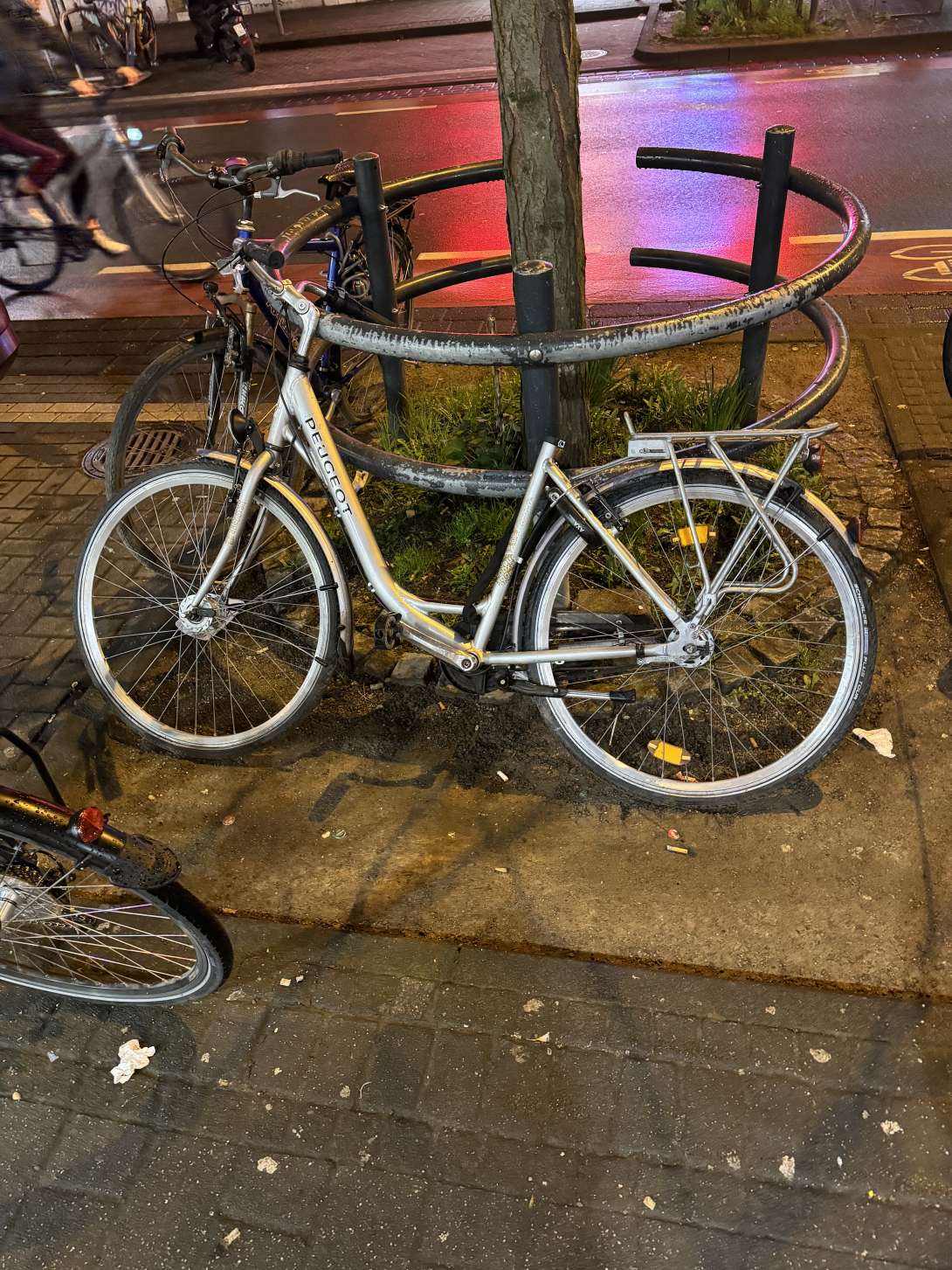 Bild zu gemeldetem Anliegen vom *2024-05-28 15:41:13