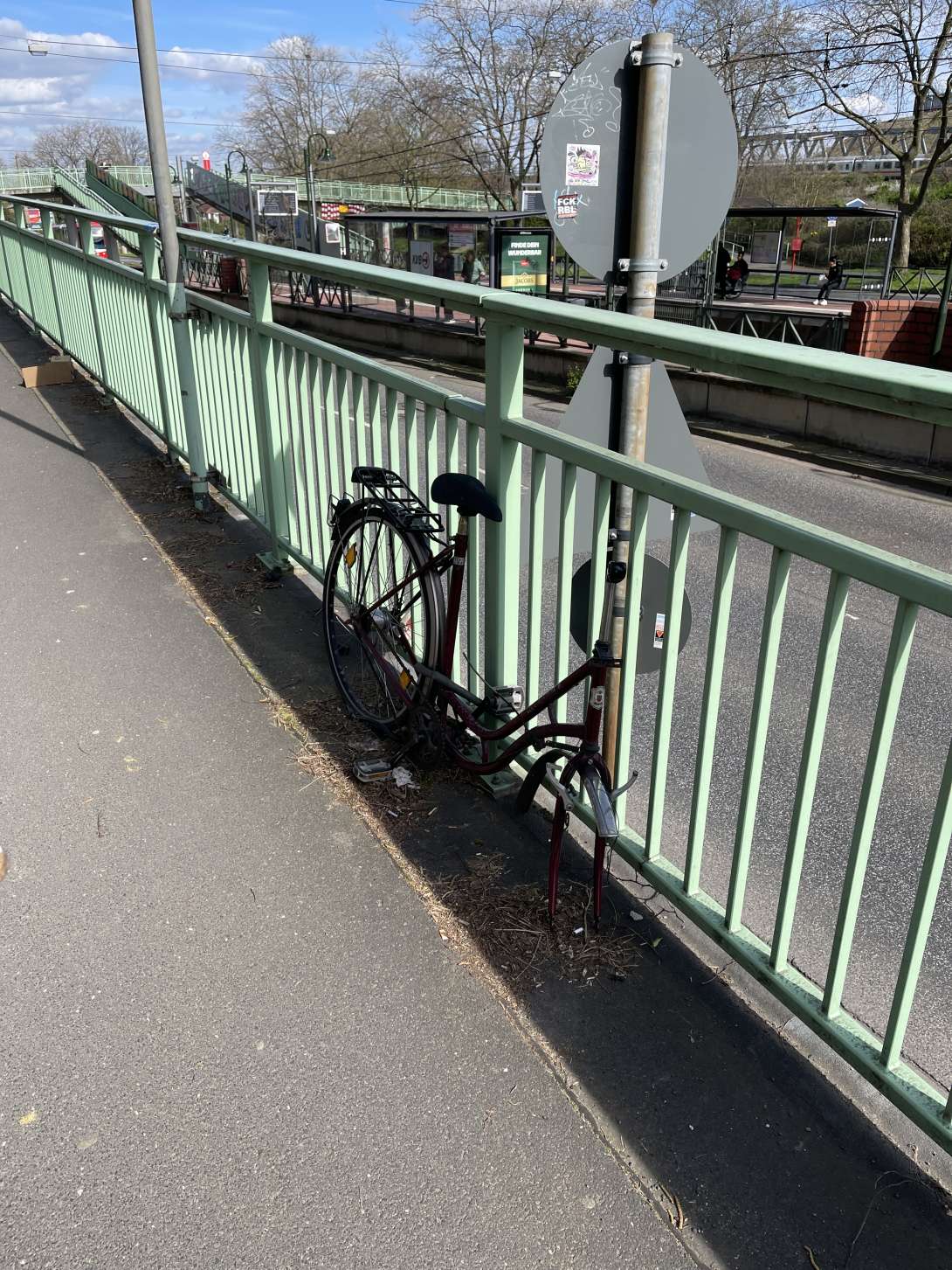 Bild zu gemeldetem Anliegen vom *2024-03-25 15:34:13