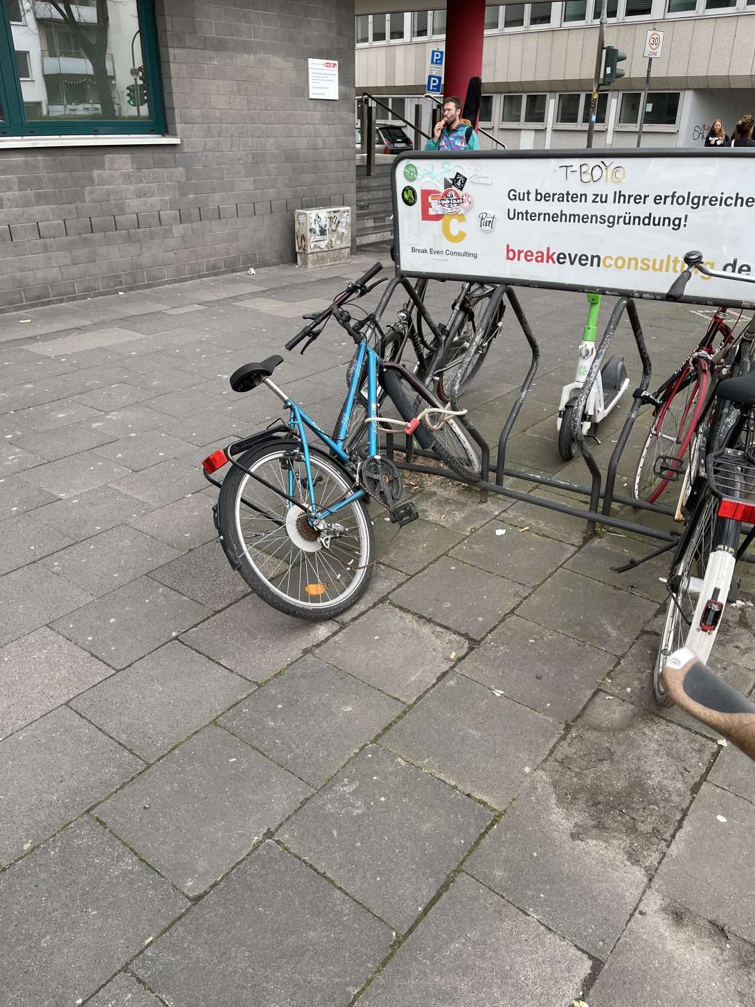 Bild zu gemeldetem Anliegen vom *2024-03-21 11:02:06