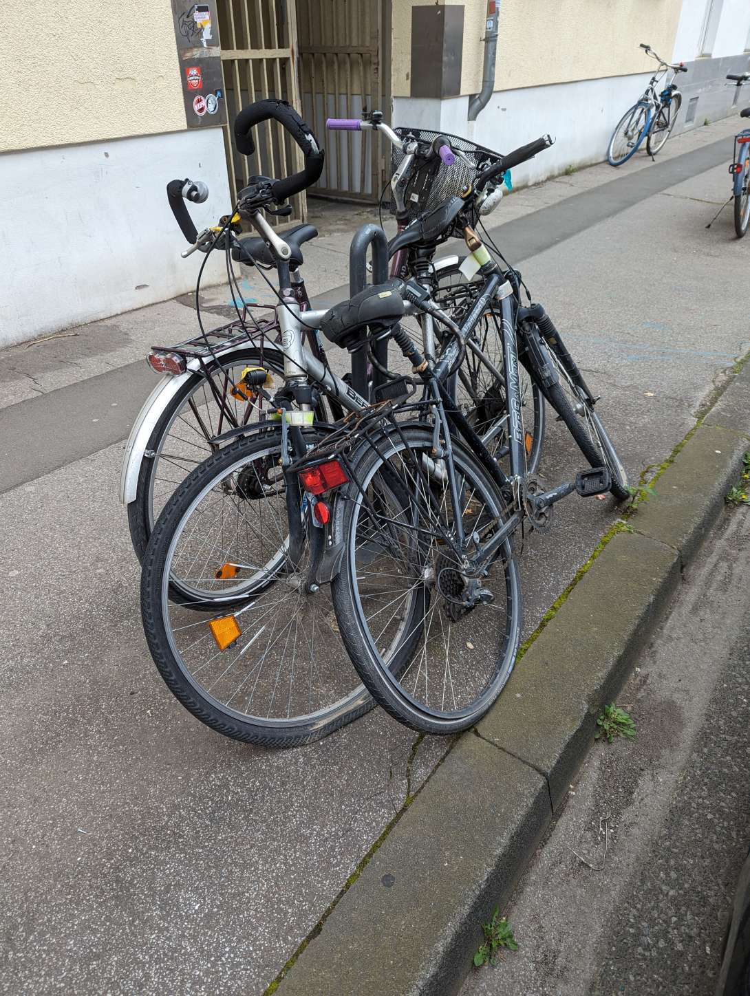 Bild zu gemeldetem Anliegen vom *2024-04-12 09:46:16