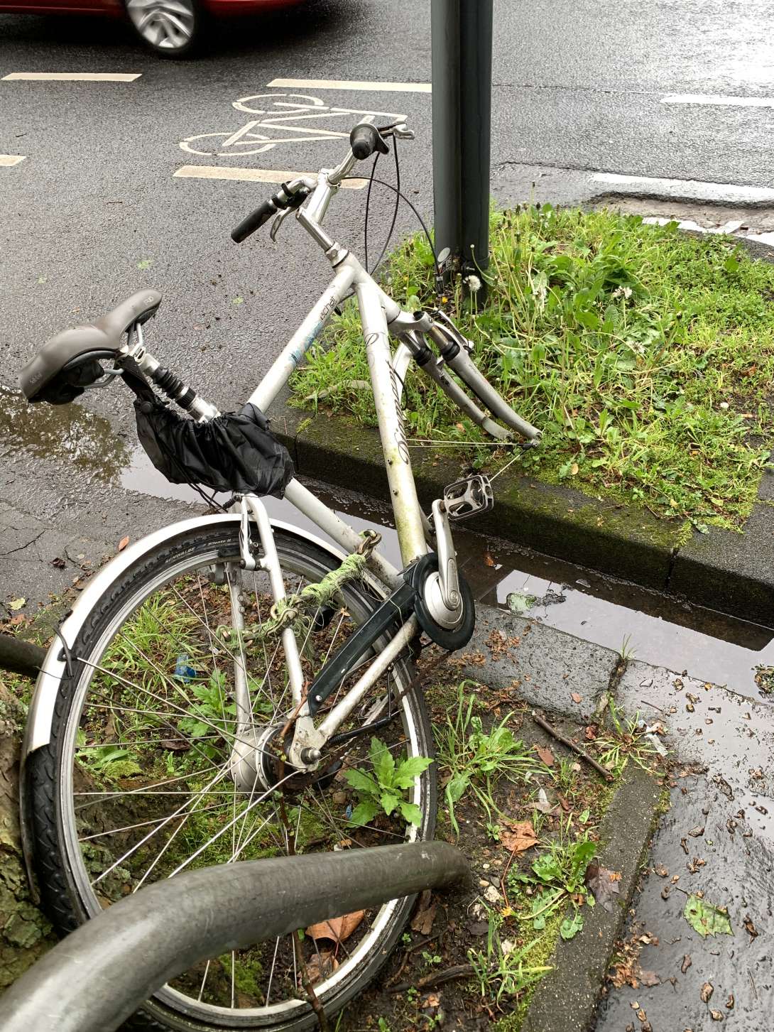 Bild zu gemeldetem Anliegen vom *2024-04-19 09:29:44