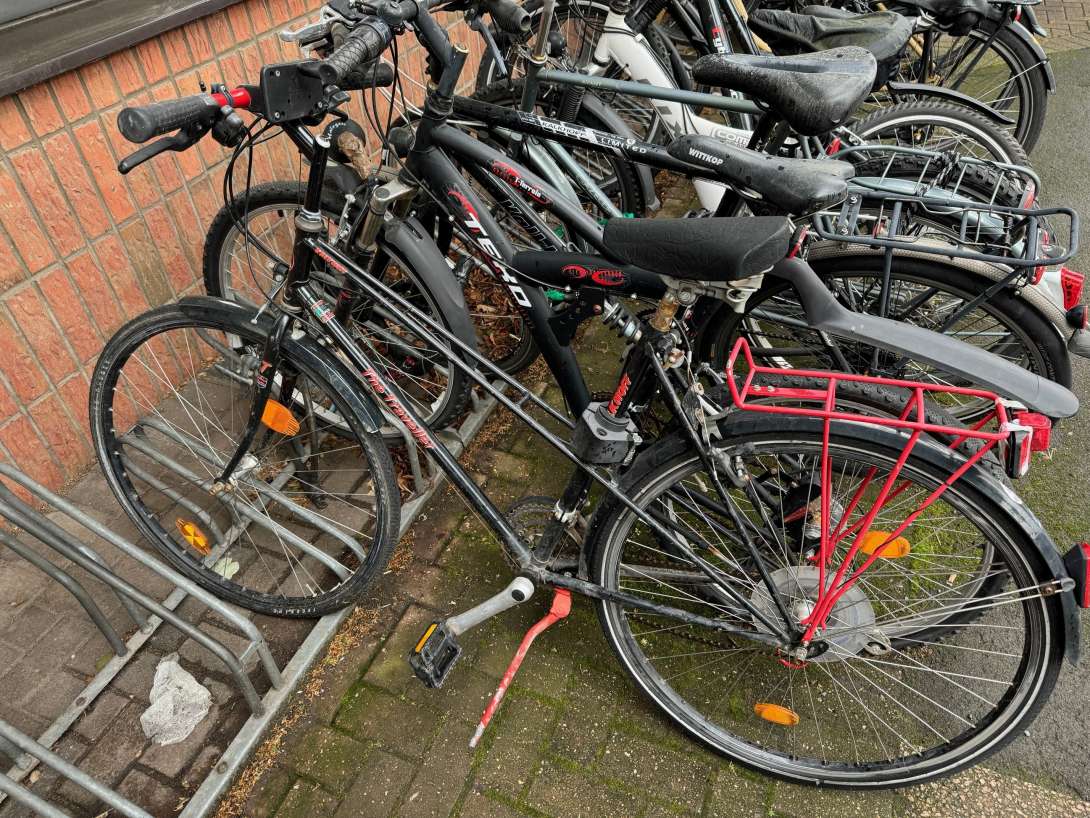 Bild zu gemeldetem Anliegen vom *2024-05-03 12:12:12