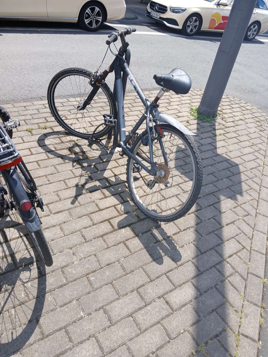 Bild zu gemeldetem Anliegen vom *2024-06-28 17:32:56